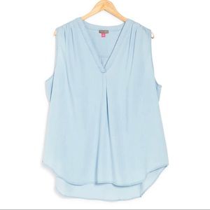 VINCE CAMUTO V-neck sleeveless chambray top 2X